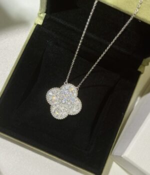 VCA Necklace