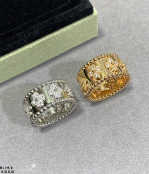 VCA Ring