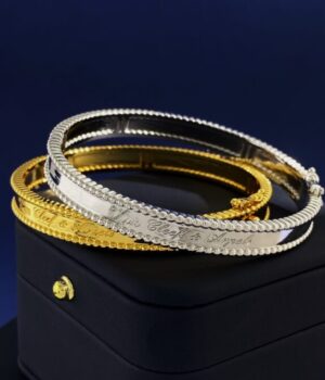 VCA Bracelet