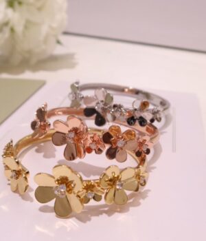 VCA Bracelet