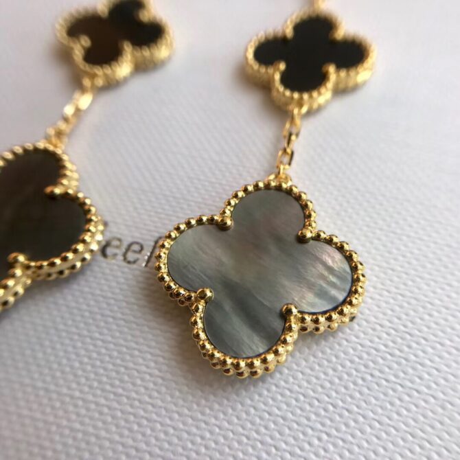 VCA Earring - Image 2