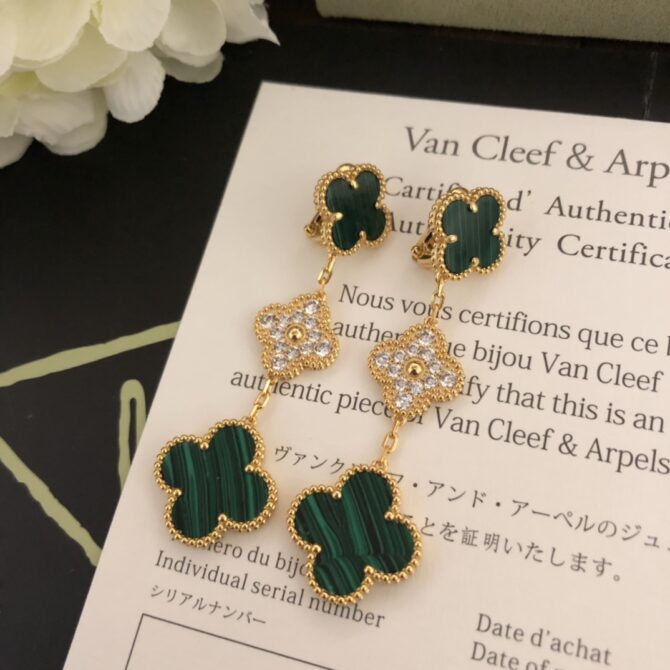 VCA Earring - Image 3