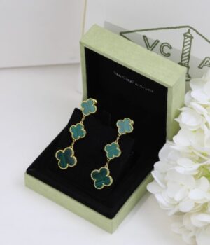 VCA Earring