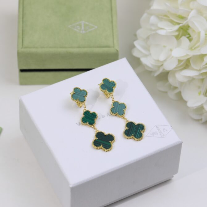 VCA Earring - Image 3