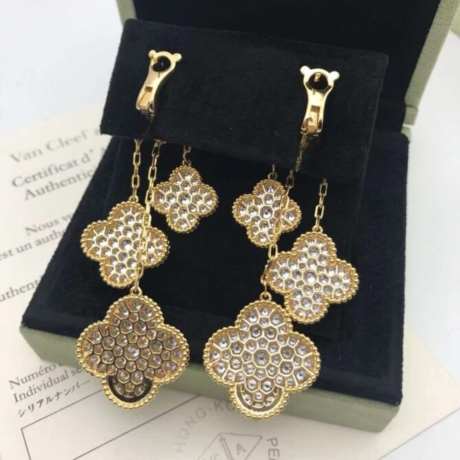 VCA Earring - Image 3