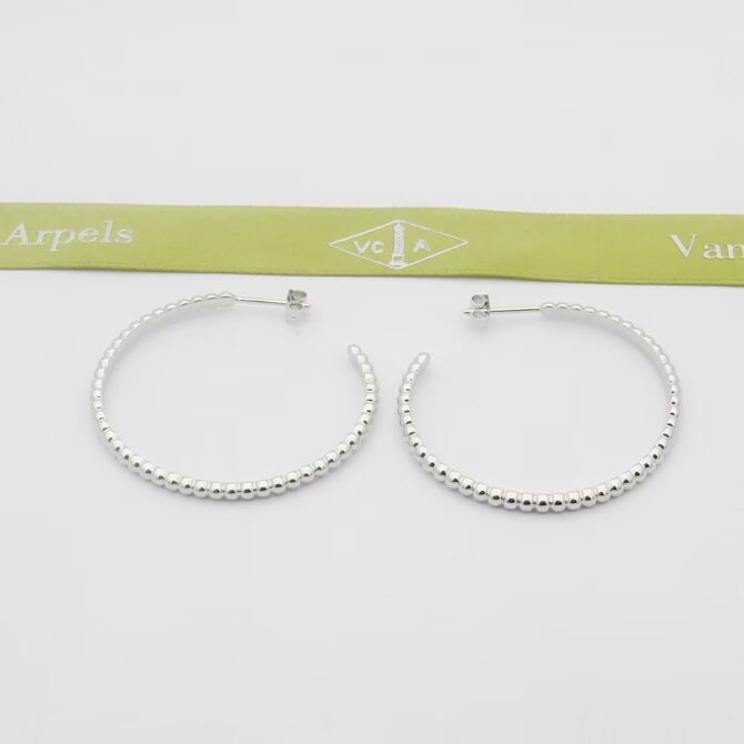 VCA Earring - Image 5