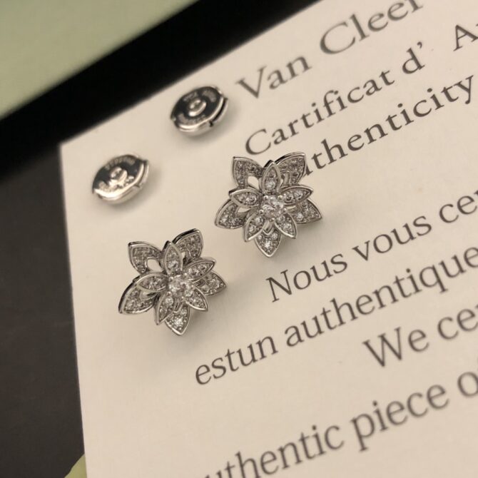 VCA Earring - Image 2