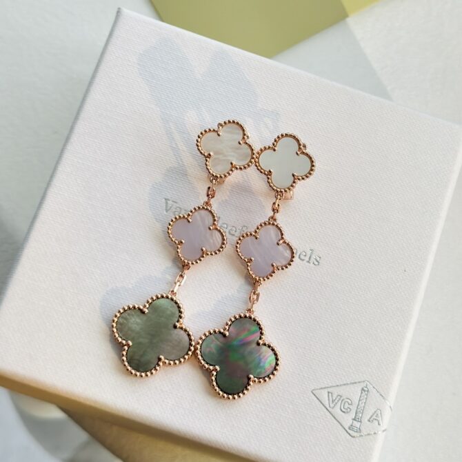 VCA Earring - Image 3
