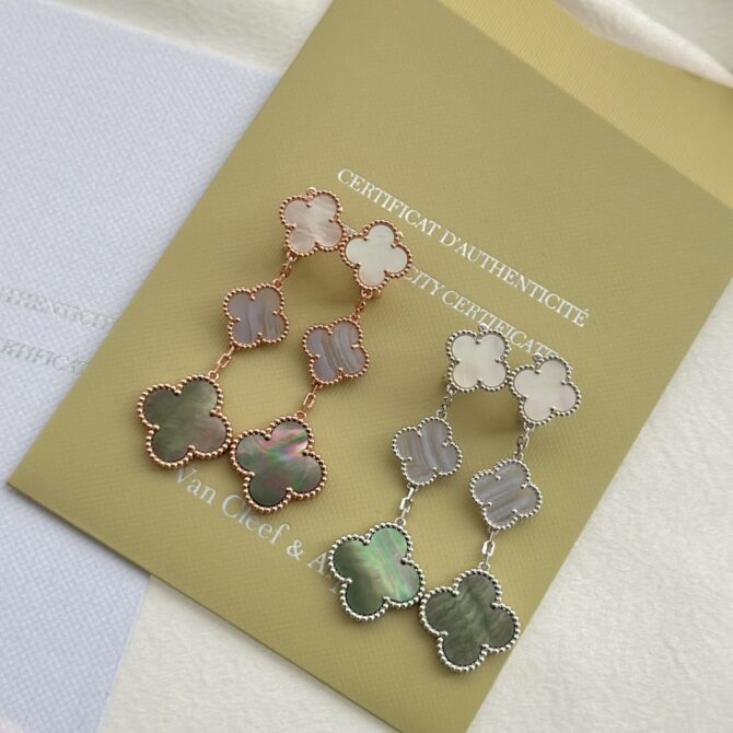 VCA Earring - Image 6