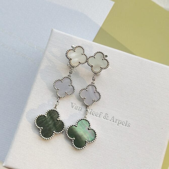 VCA Earring - Image 2