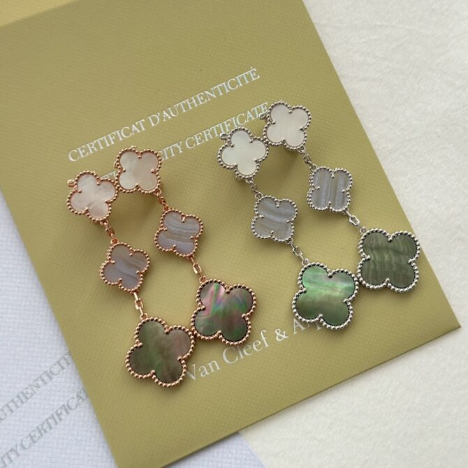 VCA Earring