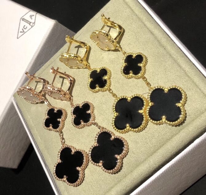 VCA Earring