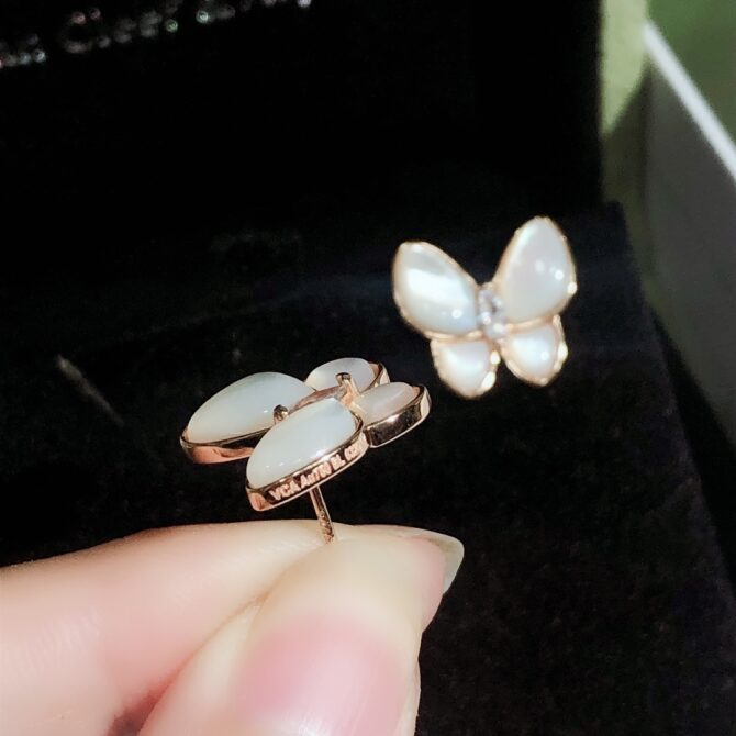 VCA Earring - Image 5