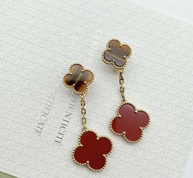 VCA Earring - Image 2