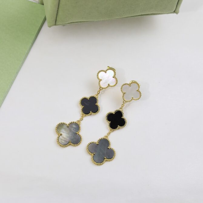 VCA Earring - Image 2