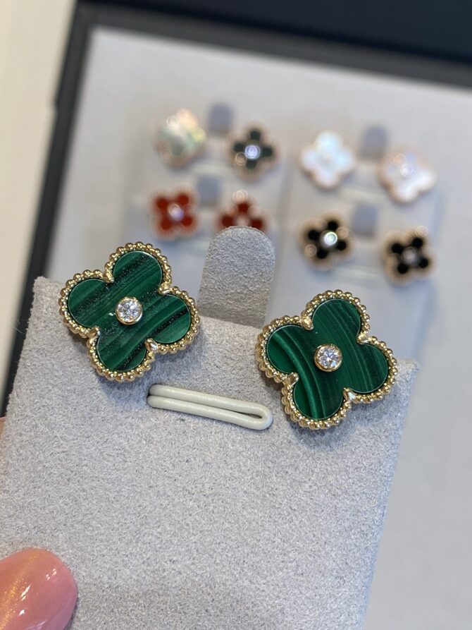 VCA Earring - Image 2