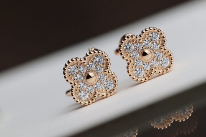 VCA Earring - Image 2