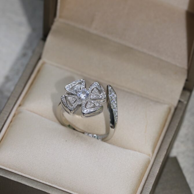 Bvlgari Ring - Image 5