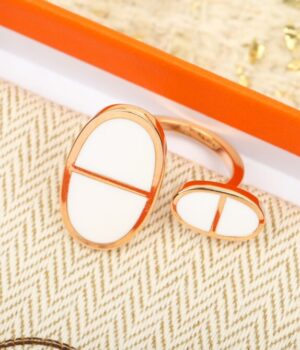 Hermes Ring