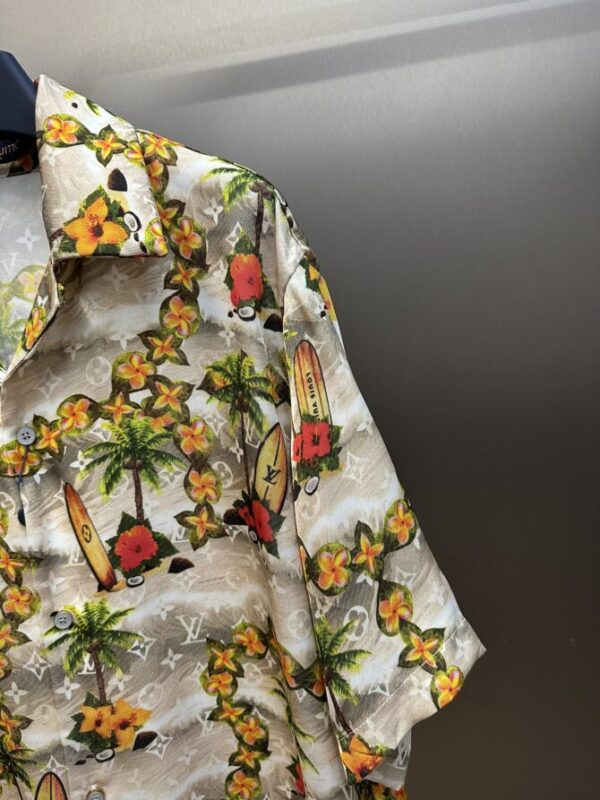 LV Shirt - Image 4