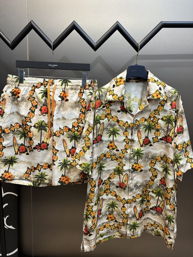 LV Short - Image 10
