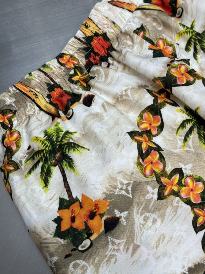 LV Short - Image 5
