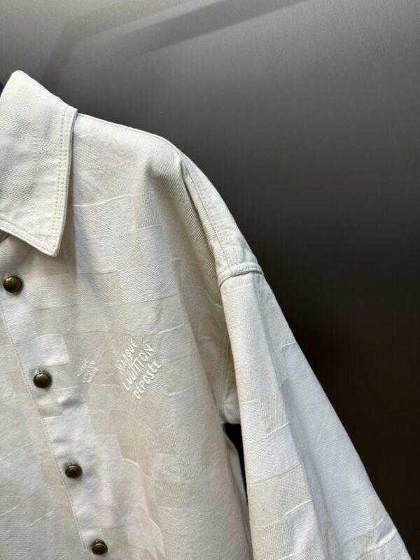 LV Shirt - Image 5