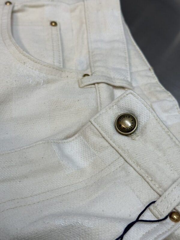 LV LongPant - Image 6