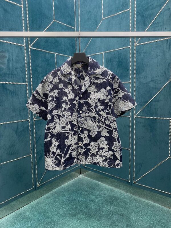 LV Shirt