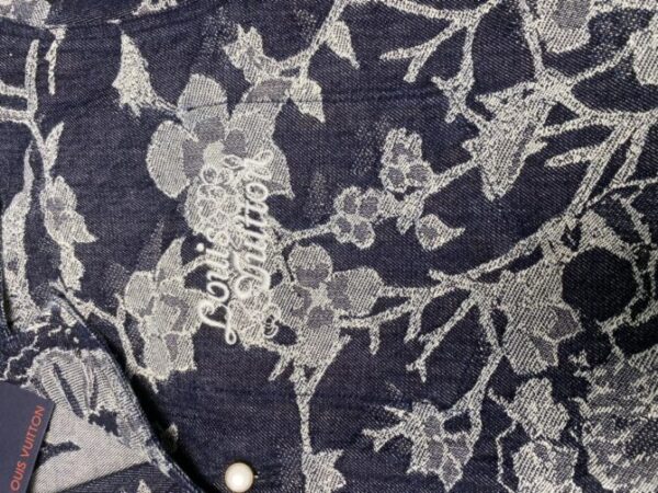 LV Shirt - Image 6