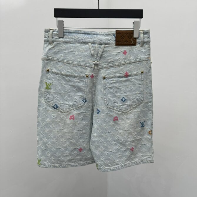 LV Short - Image 2