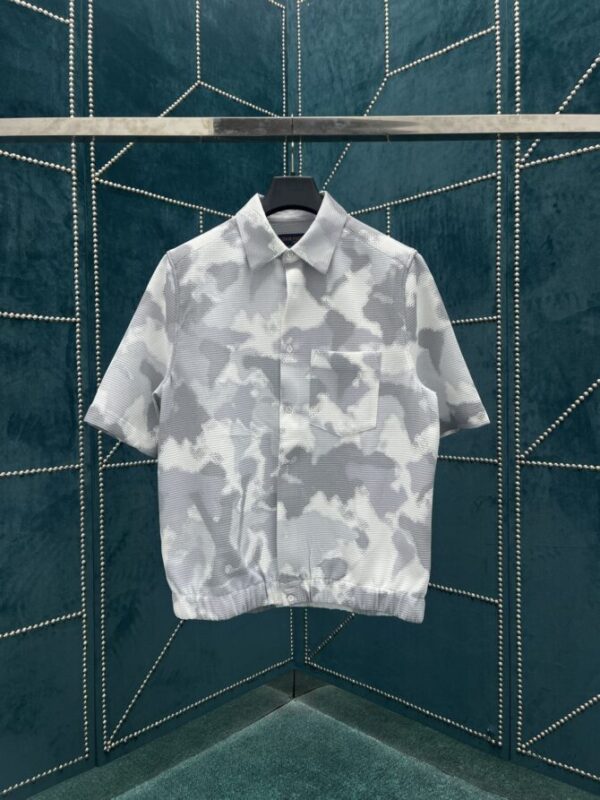 LV Shirt