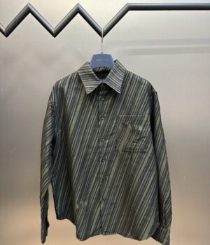 LV T-Shirt