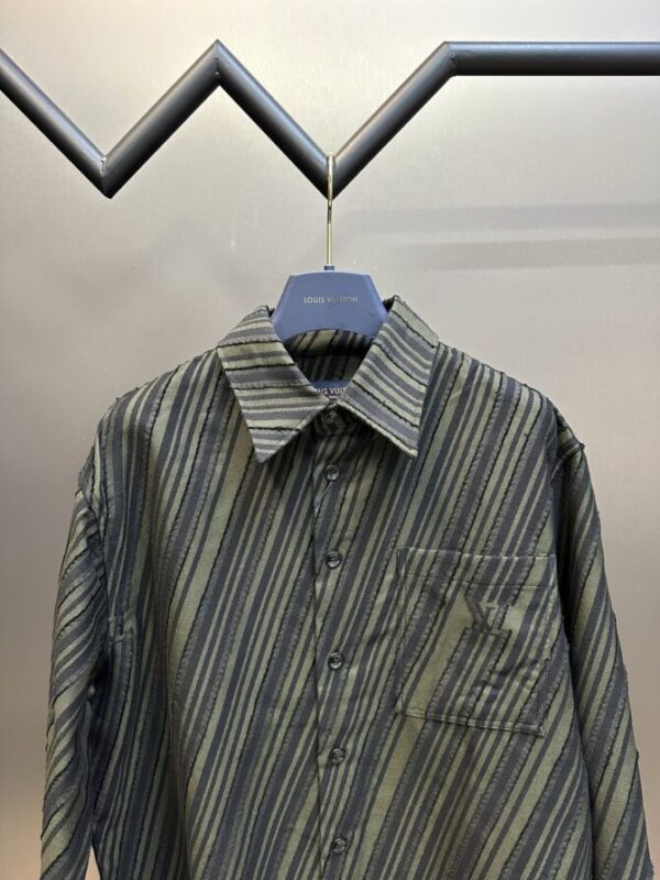 LV T-Shirt - Image 3