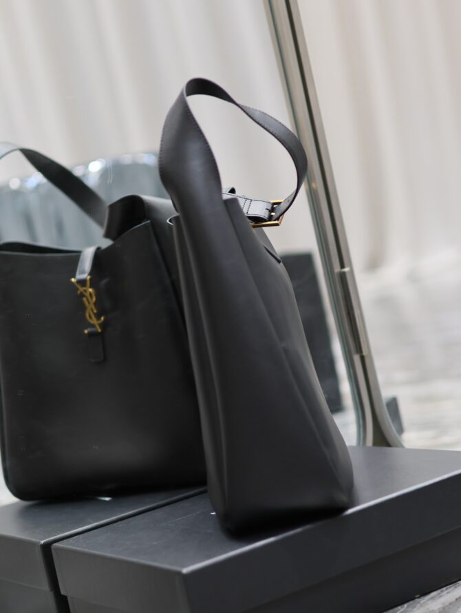 YSL Bag - Image 6