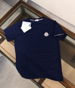 Moncler T-shirt