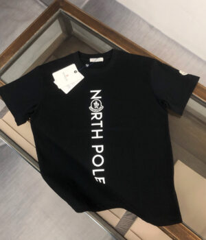 Moncler T-shirt