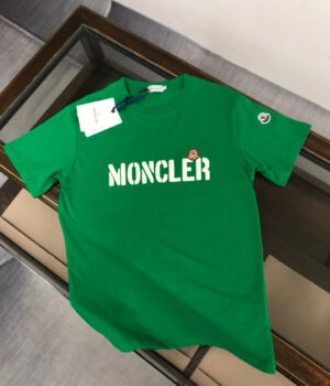Moncler T-shirt