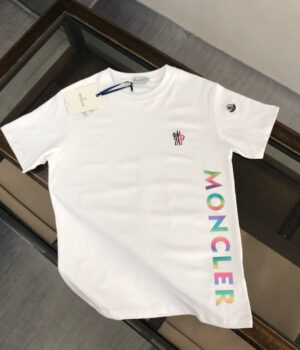 Moncler T-shirt