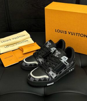 Lv Trainer