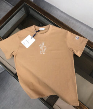 Moncler T-shirt