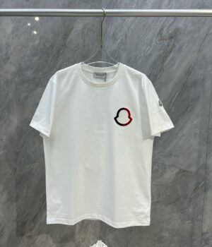 Moncler T-shirt