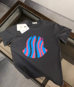 Moncler T-shirt