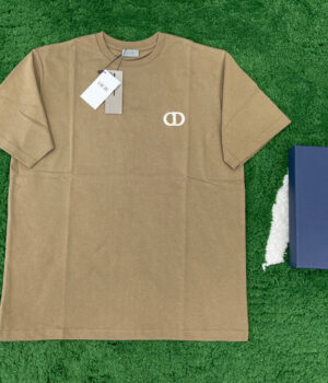 Dior T-shirt
