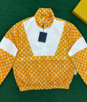 1V Jacket