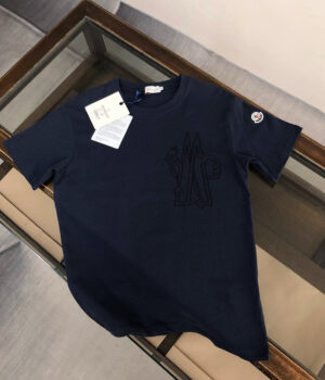 Moncler T-shirt