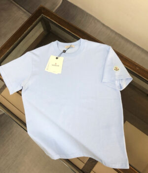 Moncler T-shirt