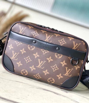 LV Alpha Messenger Bag M46955