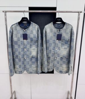 1V Jacket