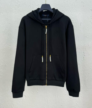 1V Jacket